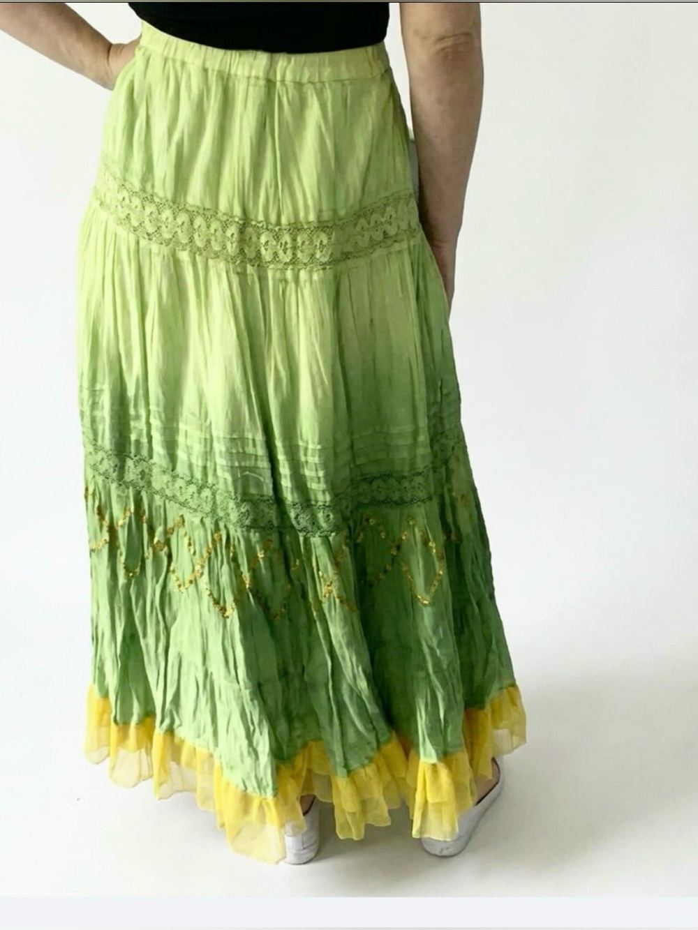 🇨🇦 Vintage Boho Maxi Skirt • Green Ombré • Crinkle Cotton Feel • Lace & Ribbon - Picture 2 of 14